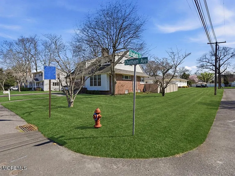227 Chatham Ave — Photo 33