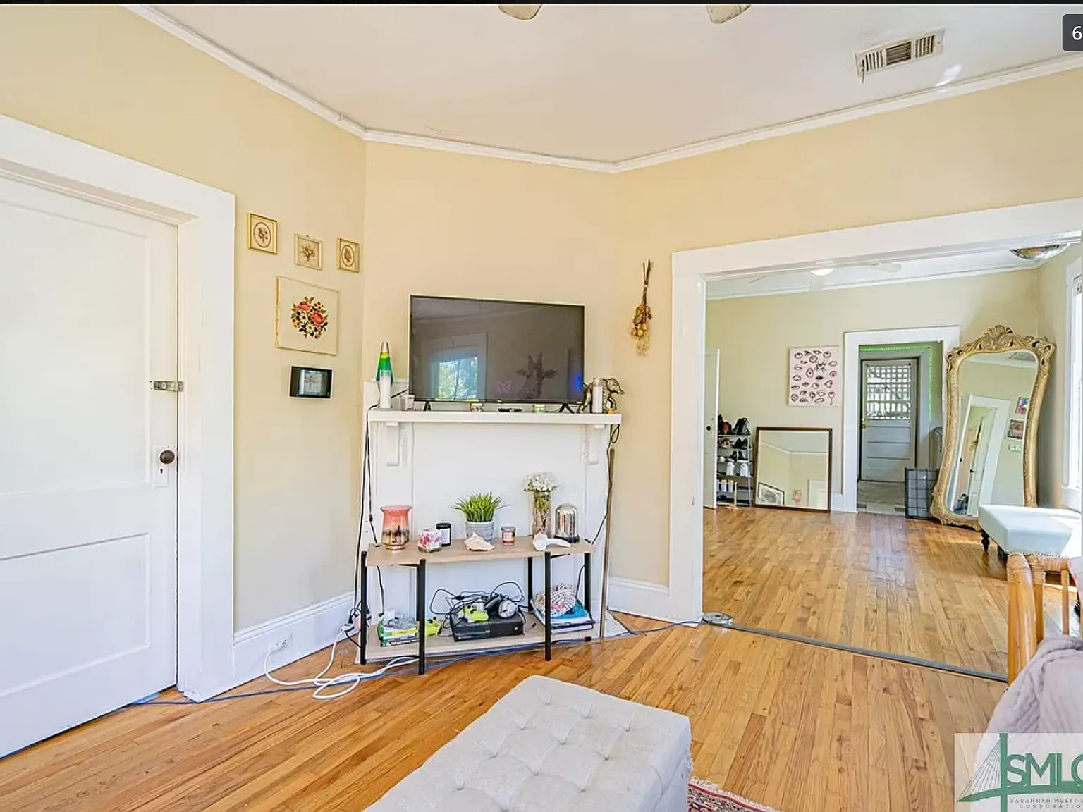 2 bed, 1000 sqft, $1,900 — Photo 3