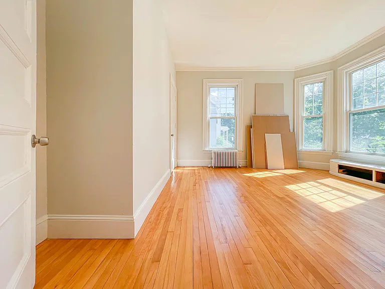 63 Pleasant Ave #1 — Photo 32