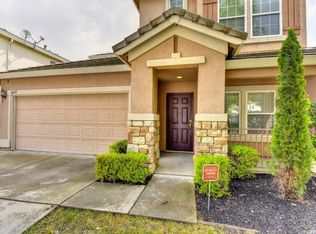 8619 Raymus St, Elk Grove, CA 95758