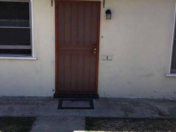 2nd image of 620 Temple Ave APT A