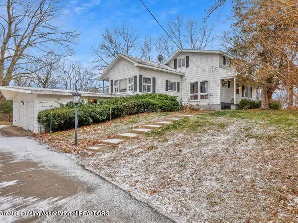 2573 Small Acres Ln, Okemos, MI 48864