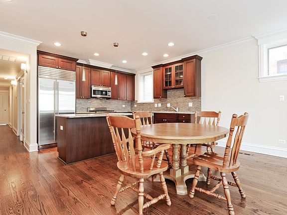 KITCHEN DINING