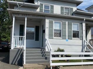 29 Kenyon Ave #29, Pawtucket, RI 02861