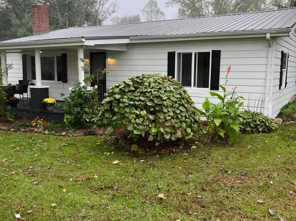 620 Walnut Grove Rd, Bluff City, TN 37618