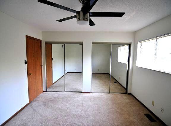 4th image of 1381 Chancellor Dr