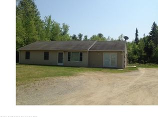 27 Barnett Way, Belgrade, ME 04917