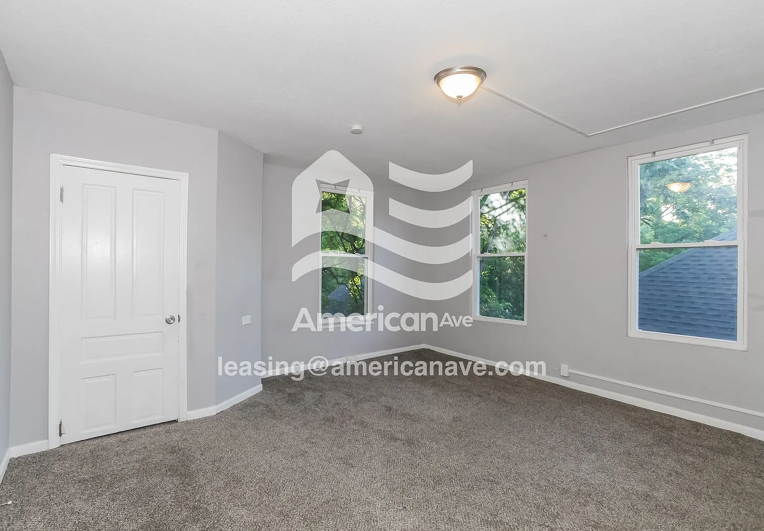 3 bed, 2.0 bath, 1693 sqft, $1,472 — Photo 3