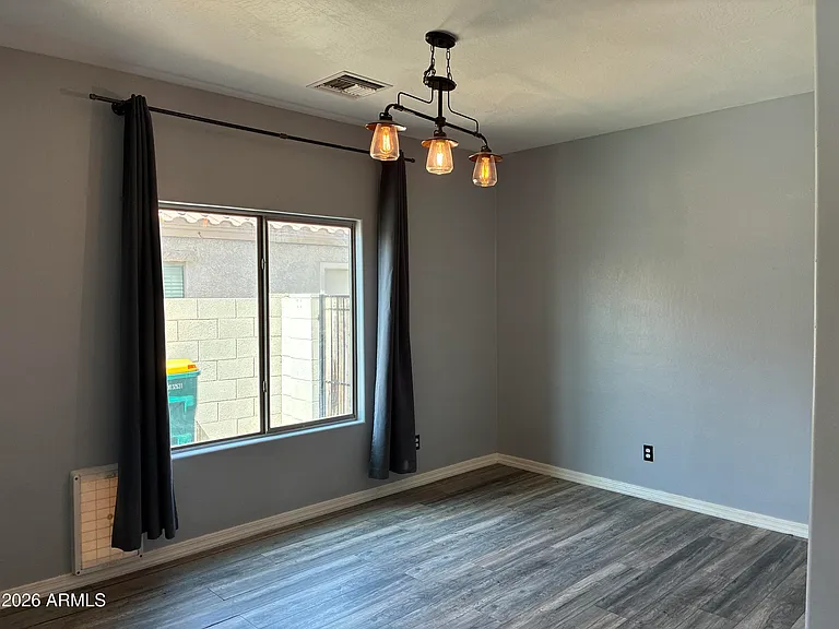 9226 N 182nd Dr — Photo 16