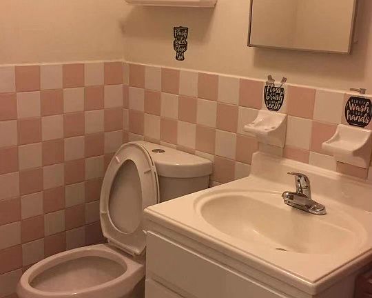 4th image of 6781 Alderton St