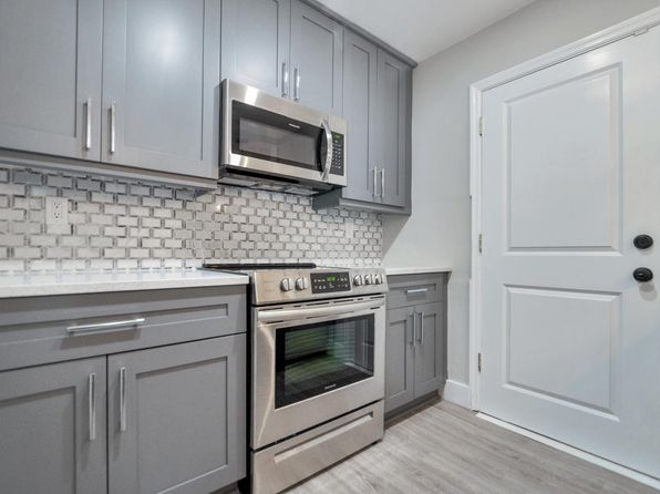 710 W Bay St SUITE B