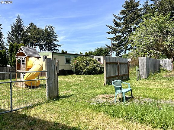 4th image of 90884 Hollywood Ln
