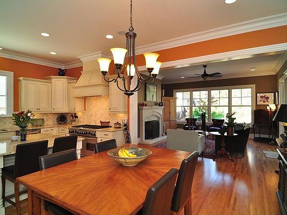 Breakfast Area with View of Great Room