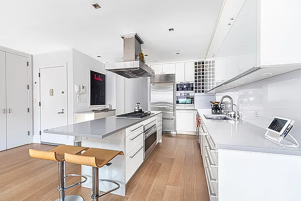 Sold by Compass | media 3