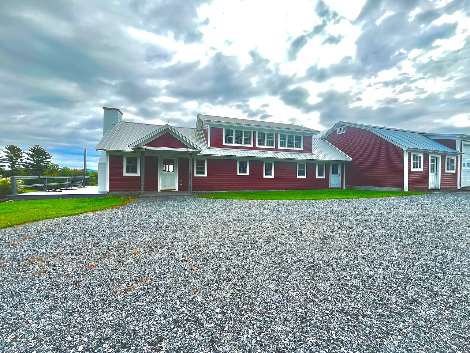 2 bed, $1,800 — Photo 2