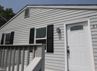 21 Rollwin Rd, Baltimore, MD 21244