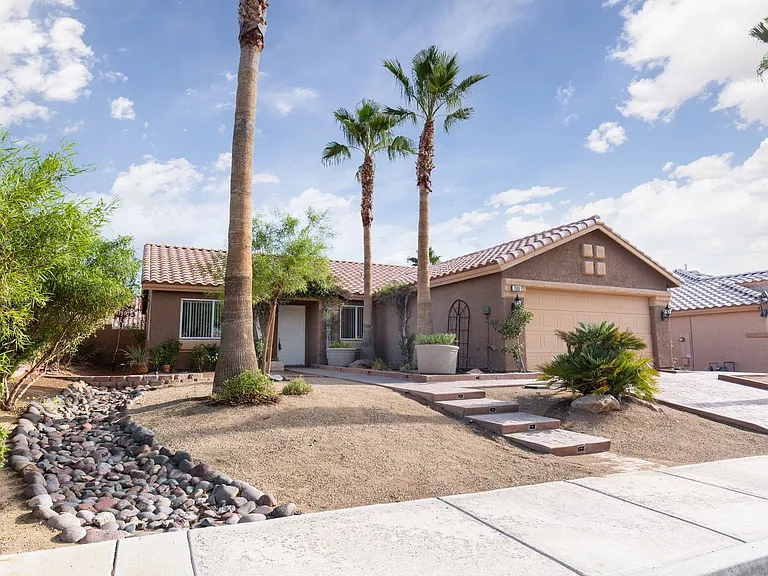 7900 White Grass Ave — Photo 4