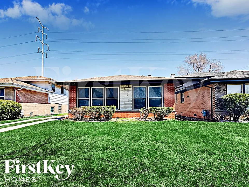 14725 Memorial Dr