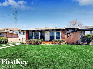14725 Memorial Dr, Dolton, IL