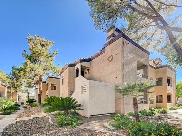 9325 W Desert Inn Rd APT 226, Las Vegas, NV 89117