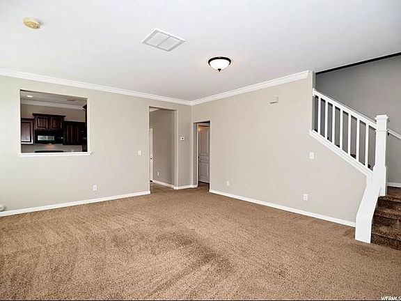 4th image of 11646 S Grandville Ave