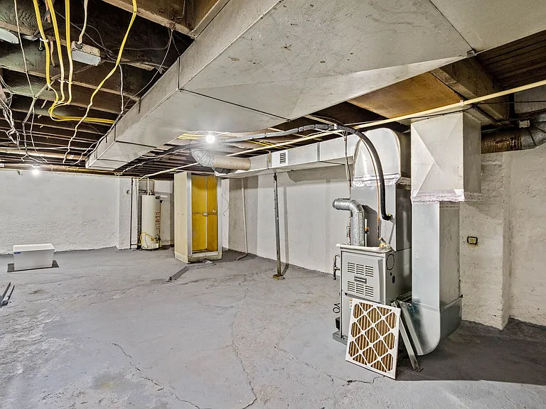 1210 Sylvan Ave — Photo 23