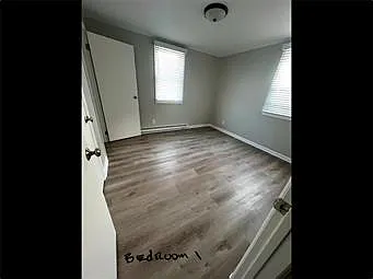 35 E Main St — Photo 9