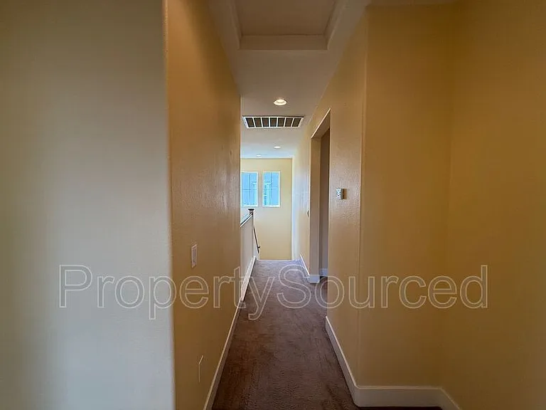 18517 Admiral Way — Photo 29