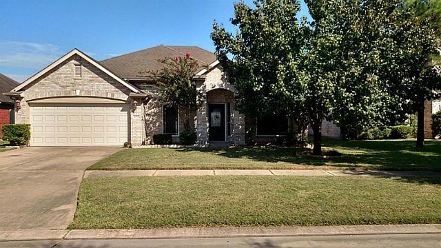 1st image of 16542 Cypress Bridge Dr