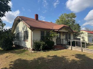 321 S Sumner St, Oxford, KS 67119