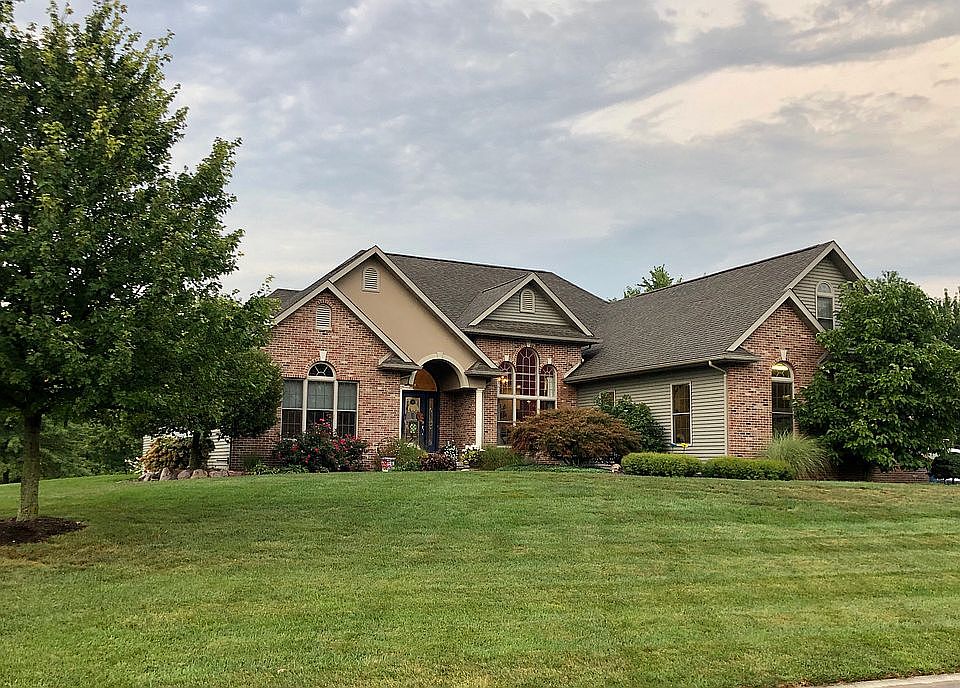 6745 Illini Dr, Virden, IL 62690 Zillow