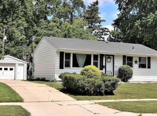 3627 3rd St NW, Rochester, MN 55901