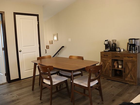 5th image of 313 Chloe Dr