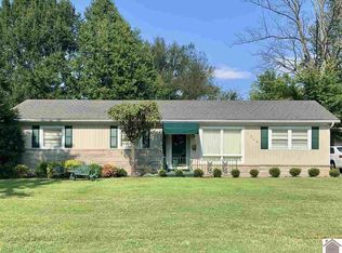 1310 Charleston Dr, Paducah, KY 42001