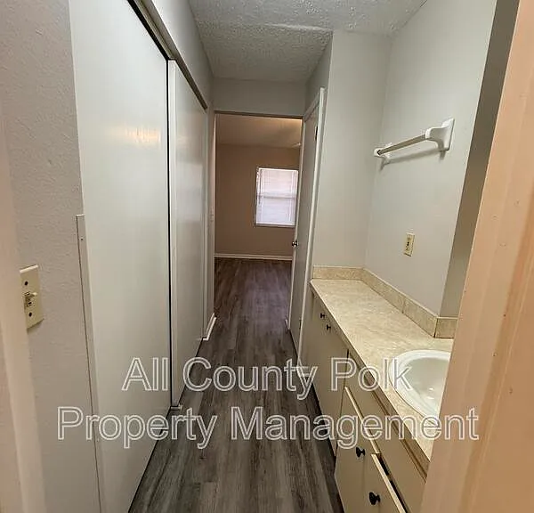 1640 Crystal Park Cir — Photo 10