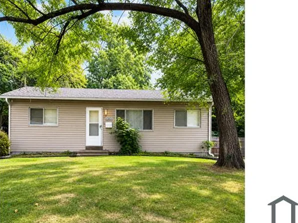 10404 Earl Dr, Saint Louis, MO 63136