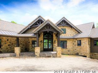 117 Crabapple Cir, Lake Ozark, MO 65049