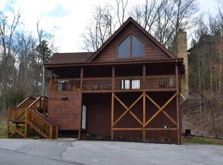 954 Willard Way, Sevierville, TN 37876