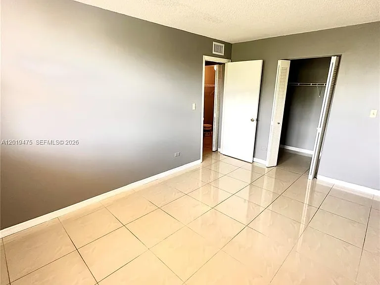 443 NE 195th St #345 — Photo 30