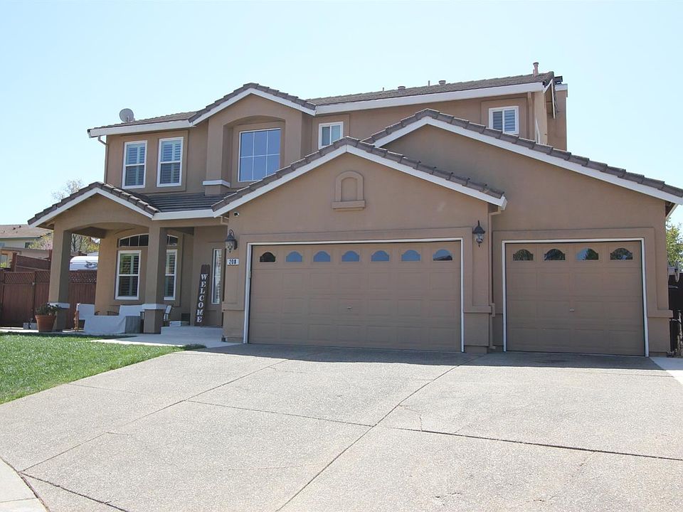 1st image of 208 Chatswood Ct