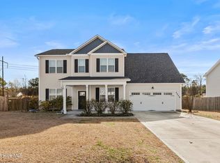 1112 Farmhouse Lane, Jacksonville, NC 28546