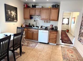 128 Cedar St #1J, Somerville, MA 02144