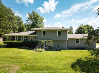 602 Maple Dr, Catlin, IL 61817