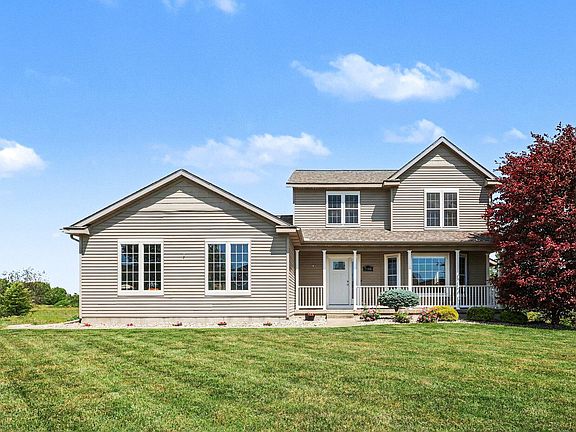2nd image of 7046 Shady Knoll Dr SE
