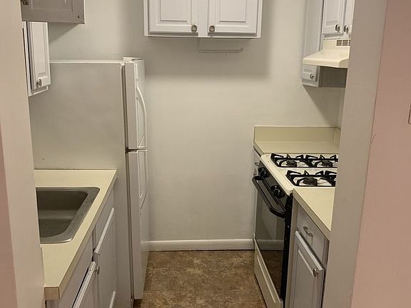 5th image of 706 Dekalb Ave #1