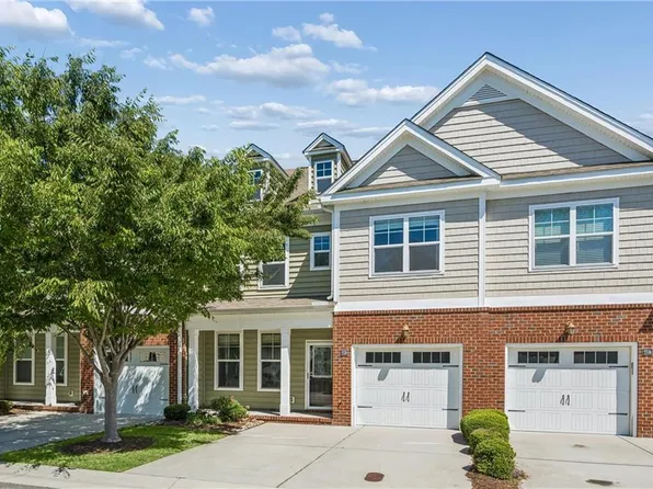 5520 Parish Turn Pl, Virginia Beach, VA 23455