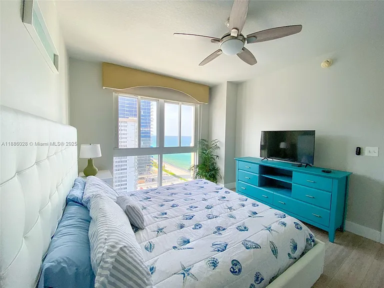 2080 S Ocean Dr #6 — Photo 5