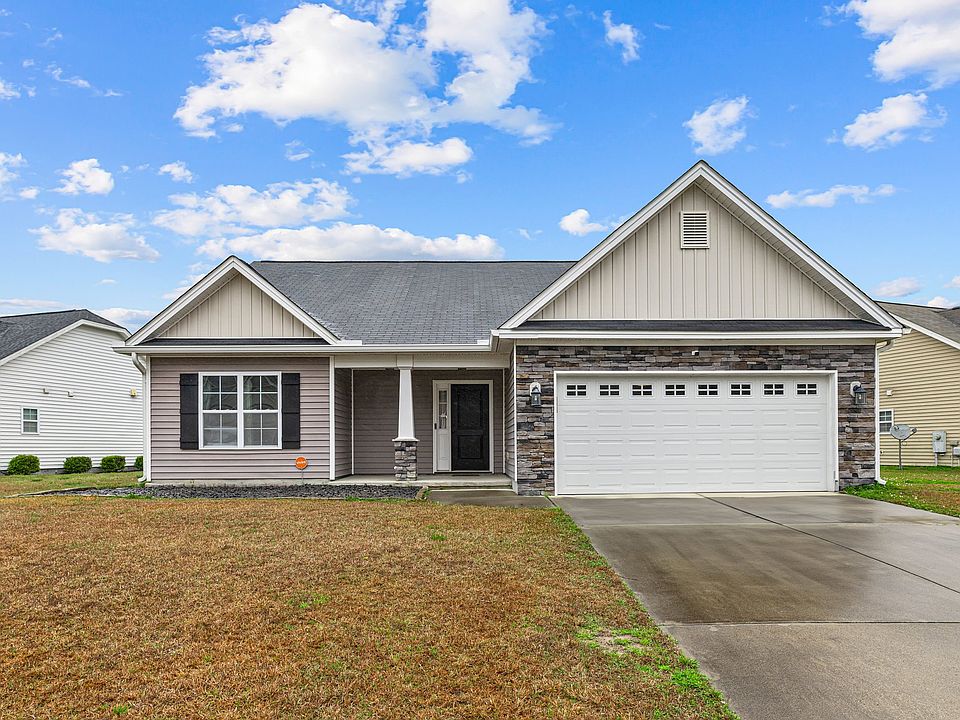 1st image of 211 Lynden Ln
