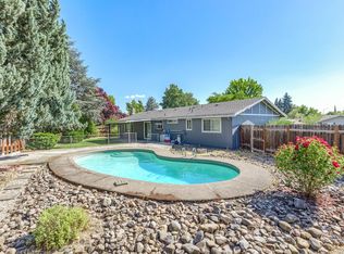 2039 Sandra Pl, Medford, OR 97504
