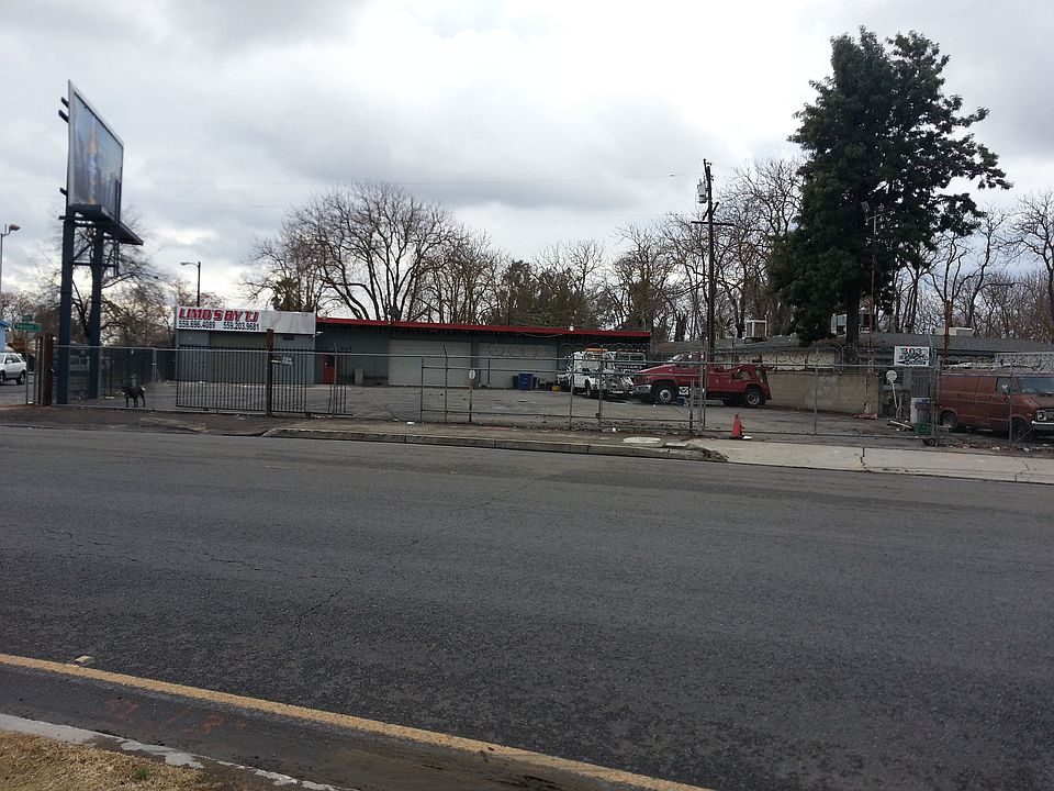 1st image of 303 W Belmont Ave
